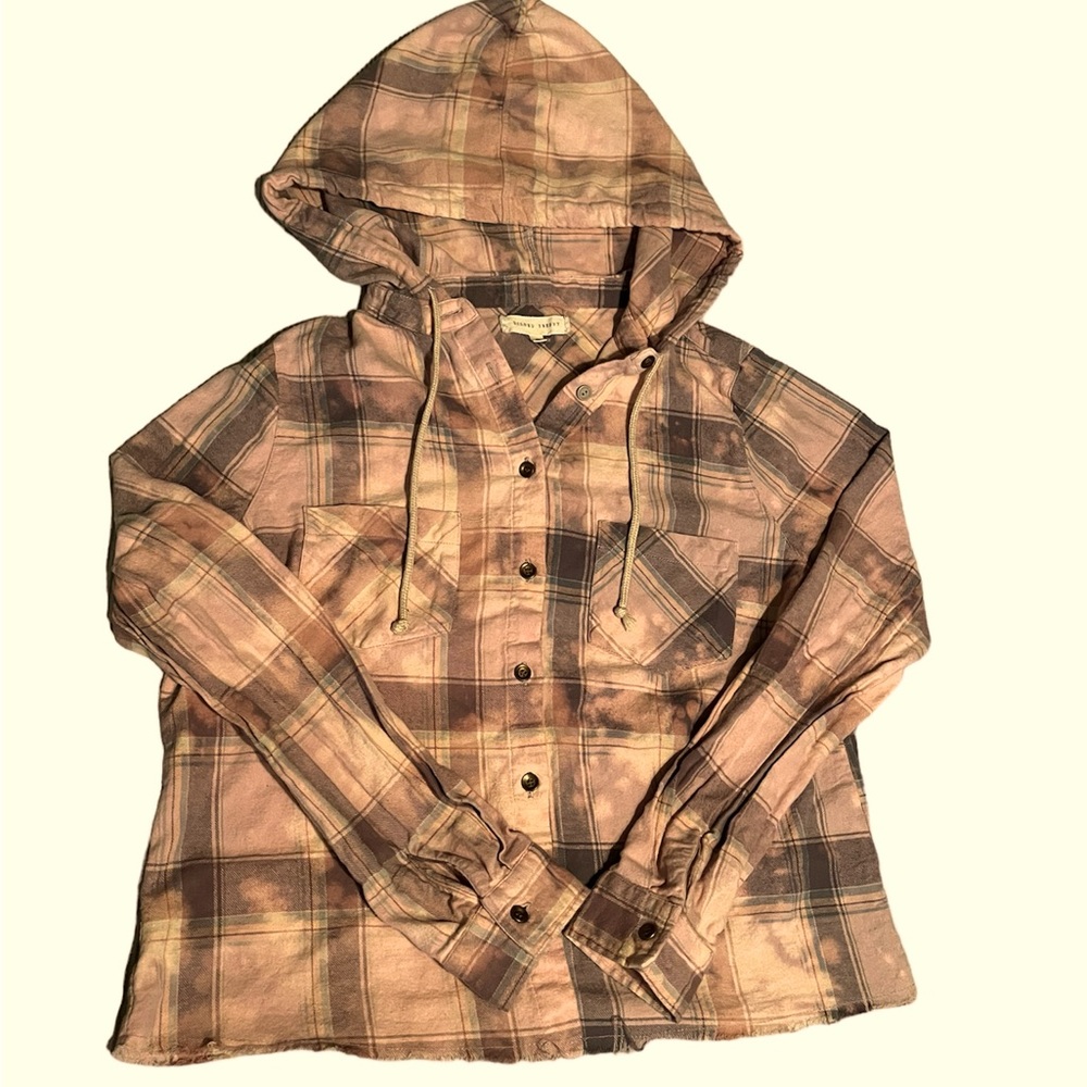 🩵Gilded Intent Women’s Flannel - Size Small